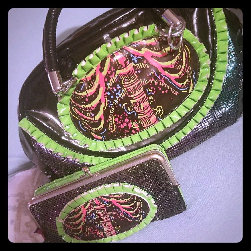 Matching purse & wallet